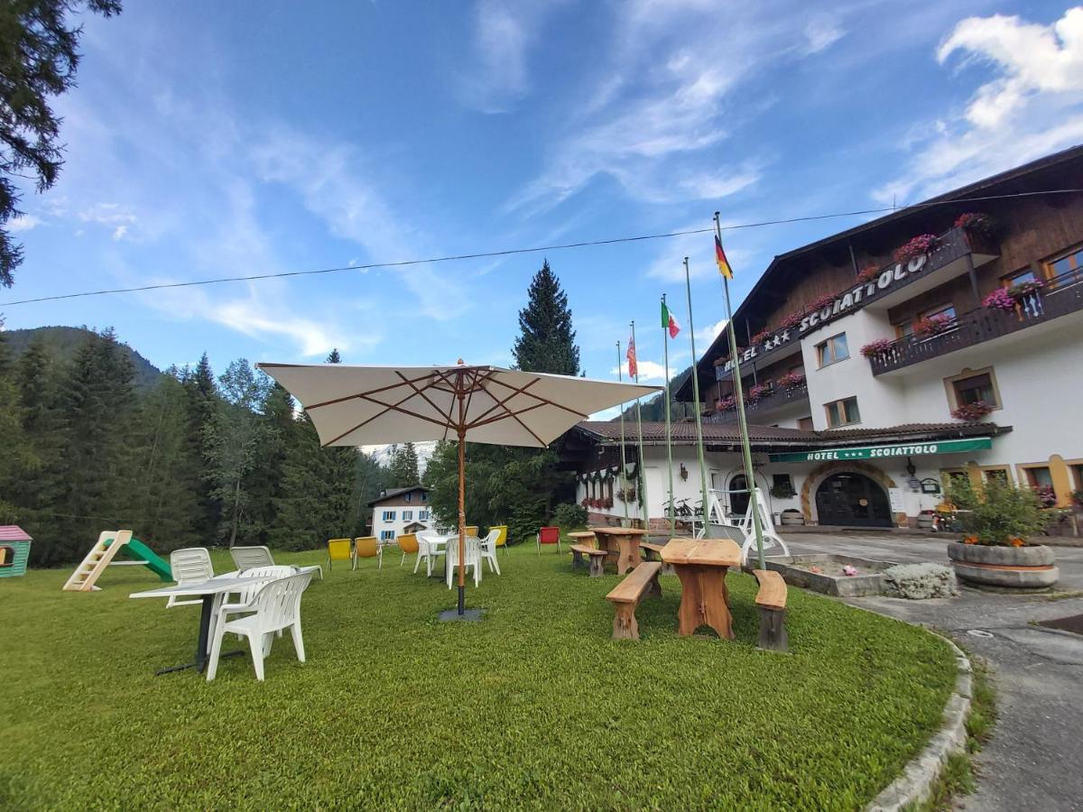 Albergo Scoiattolo ฟัลกาเด ภายนอก รูปภาพ